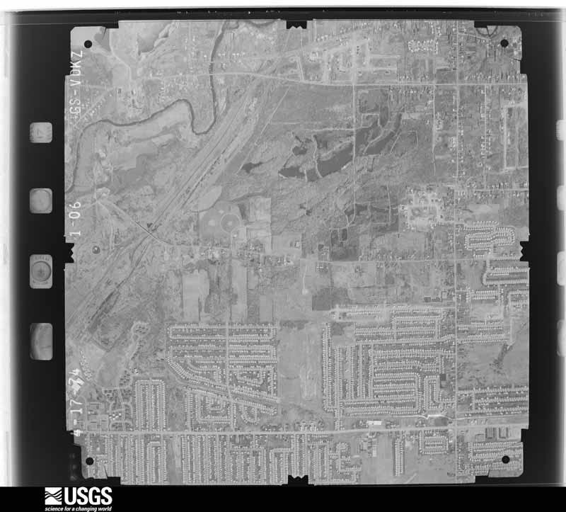 U.S. Geological Survey aerial photograph, 1974-04-01, scale 1:16000