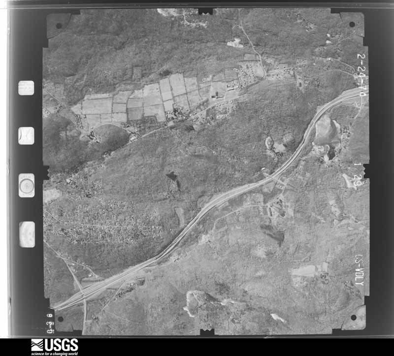 U.S. Geological Survey aerial photograph, 1974-04-07, scale 1:19000