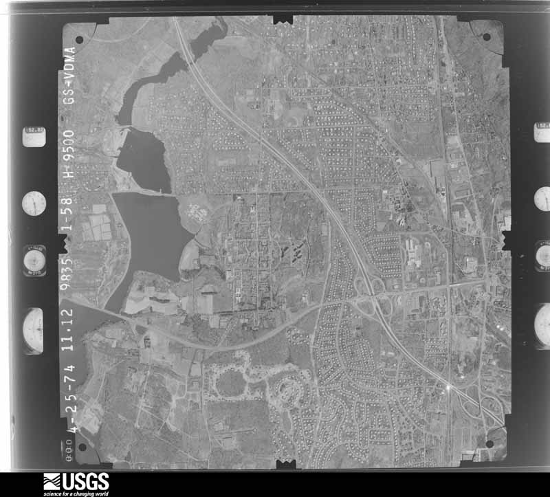 U.S. Geological Survey aerial photograph, 1974-04-25, scale 1:19000