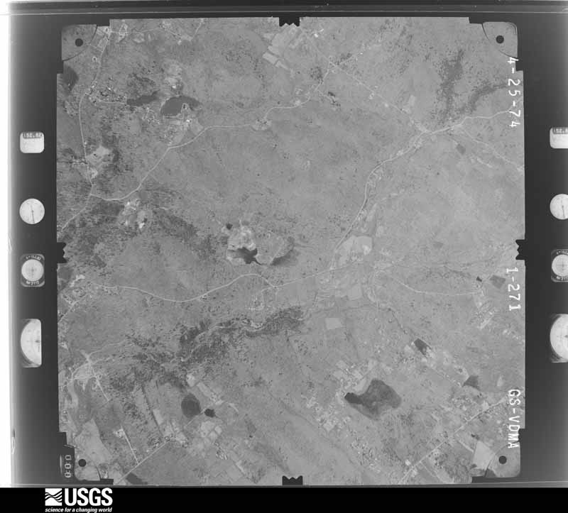 U.S. Geological Survey aerial photograph, 1974-04-25, scale 1:19000