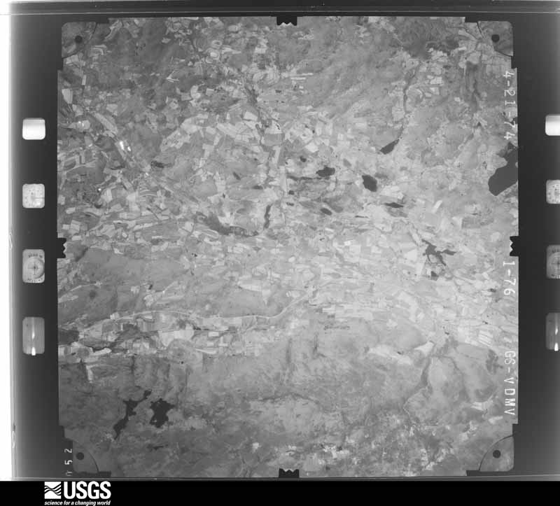 U.S. Geological Survey aerial photograph, 1974-04-21, scale 1:76000