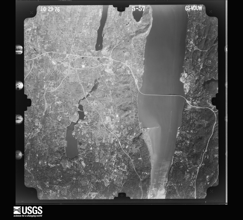 U.S. Geological Survey aerial photograph, 1976-10-29, scale 1:78000