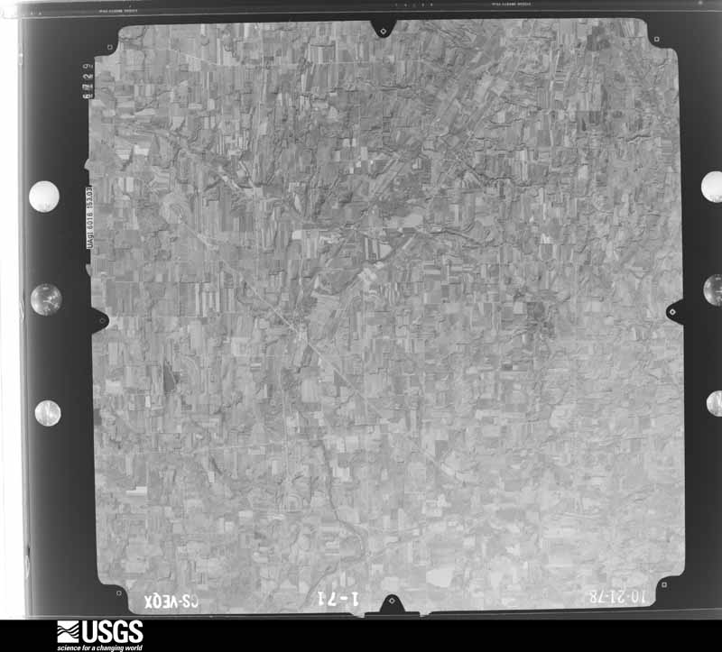 U.S. Geological Survey aerial photograph, 1981-05-01, scale 1:80000