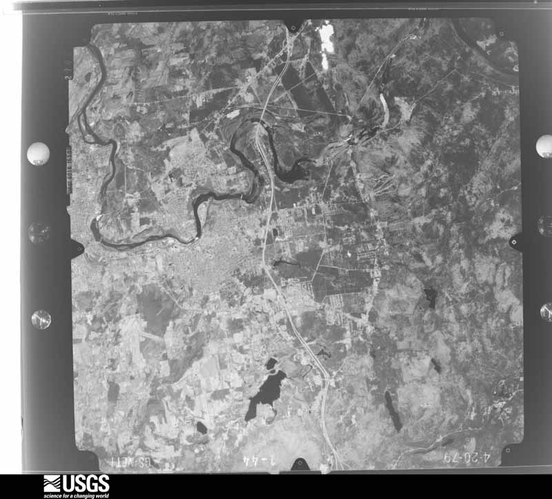 U.S. Geological Survey aerial photograph, 1979-10-01, scale 1:80000