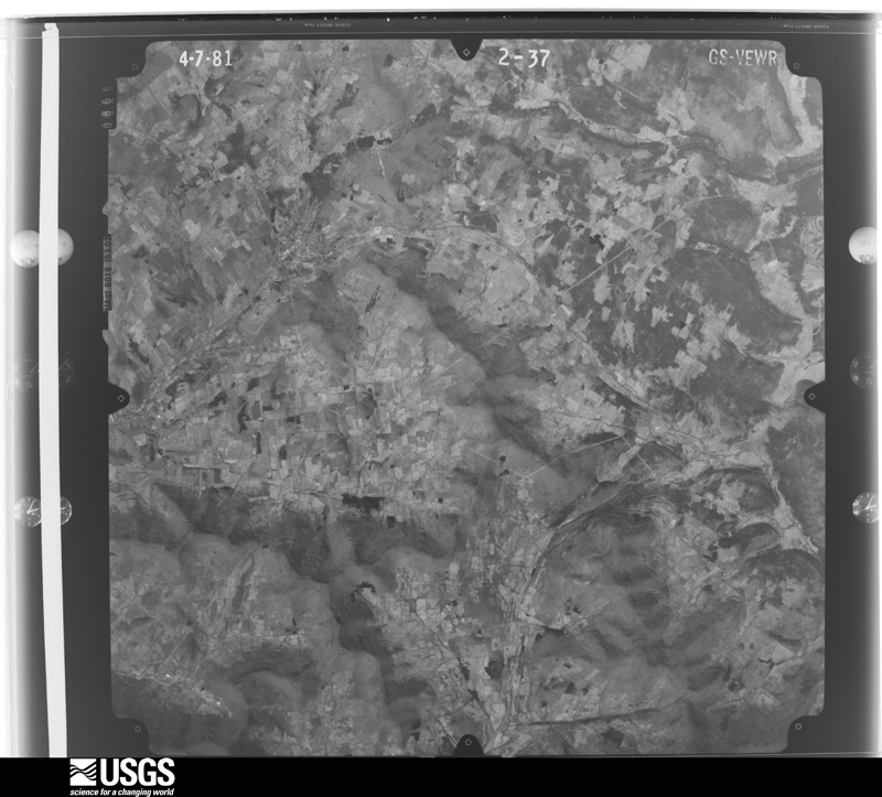 U.S. Geological Survey aerial photograph, 1981-04-07, scale 1:80000