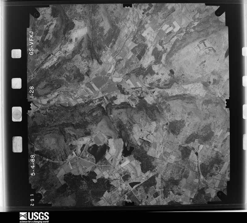 U.S. Geological Survey aerial photograph, 1988-05-01, scale 1:28000