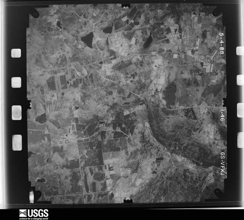 U.S. Geological Survey aerial photograph, 1988-05-01, scale 1:28000
