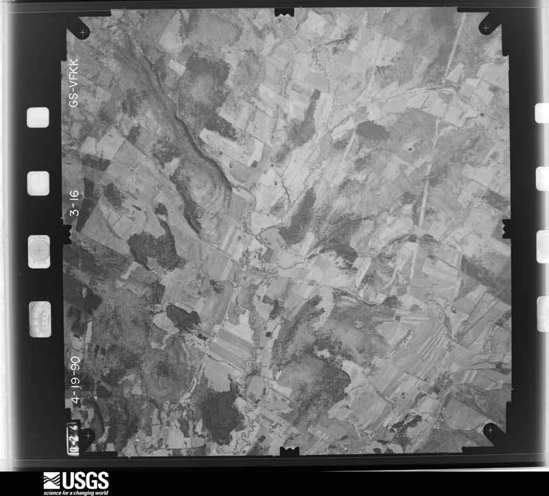 U.S. Geological Survey aerial photograph, 1990-04-01, scale 1:28000