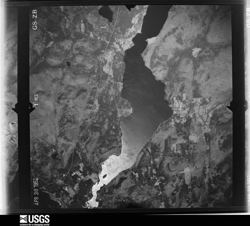 U.S. Geological Survey aerial photograph, 1952-04-30, scale 1:40000