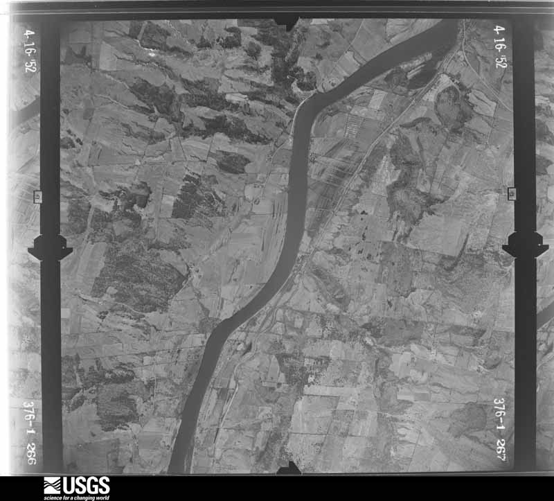 U.S. Geological Survey aerial photograph, 1952-04-16, scale 1:24000
