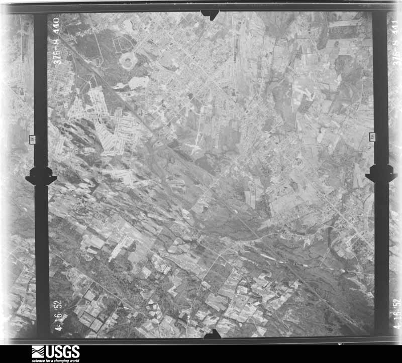U.S. Geological Survey aerial photograph, 1952-04-16, scale 1:24000