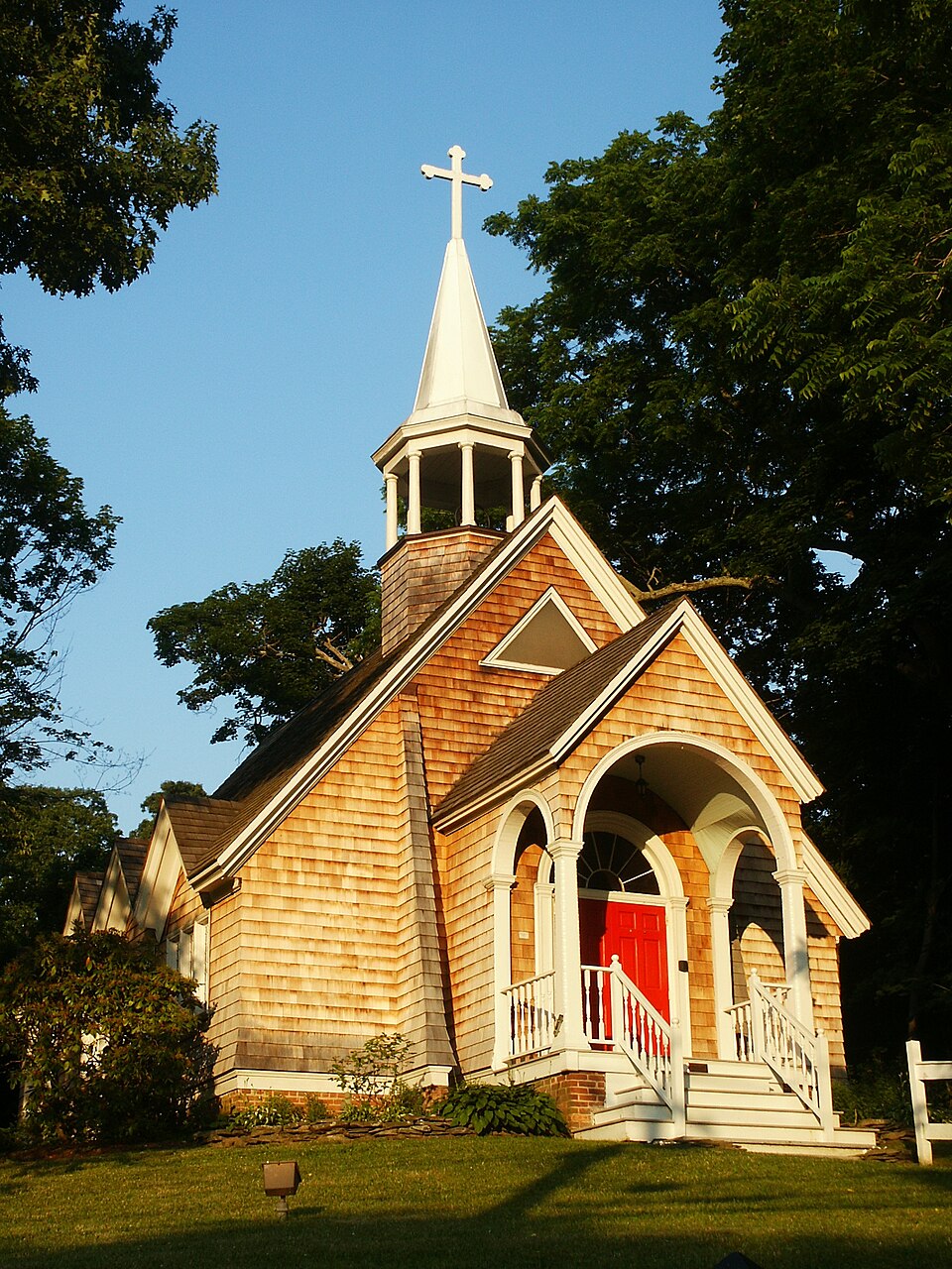 Photograph of St. James Chapel