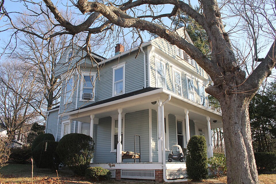 Photograph of Douglaston Hill Historic District