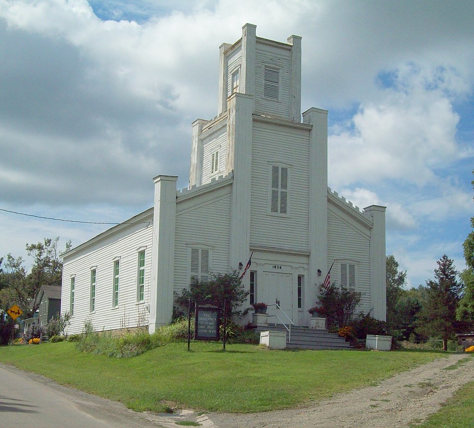 Photograph of Leon United Methodist Church