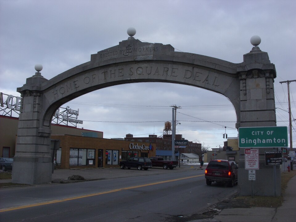 Photograph of Johnson City Square Deal Arch