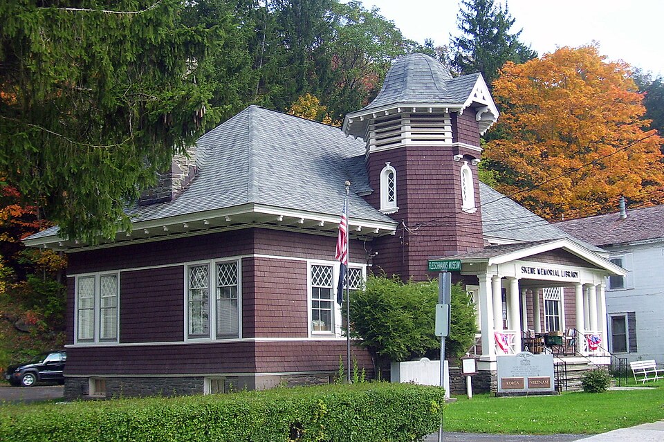 Photograph of Skene Memorial Library