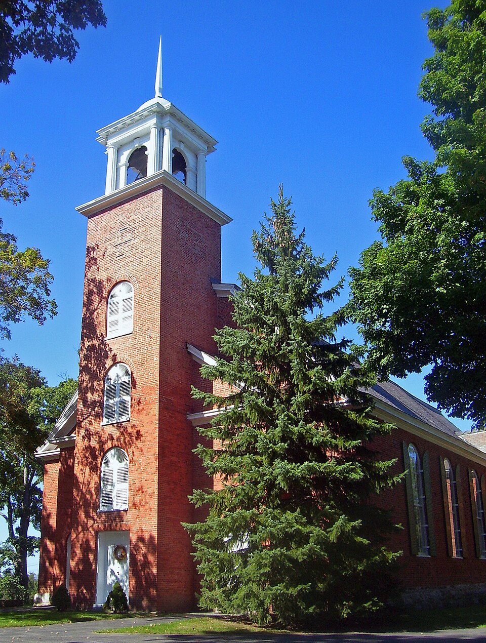 Photograph of Reformed Dutch Church of Claverack