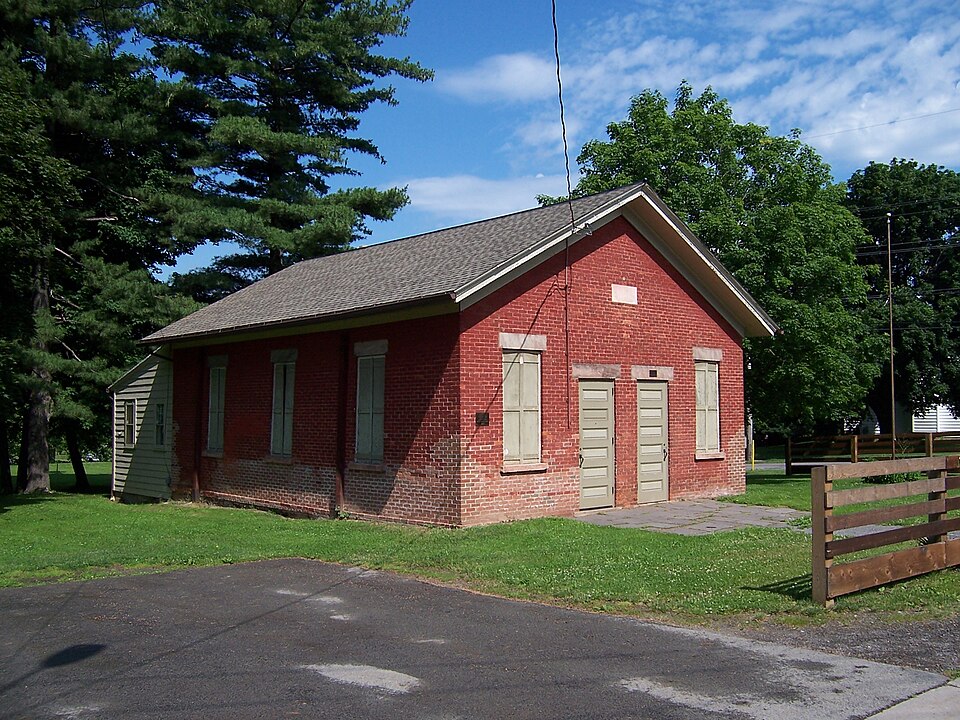 Photograph of Dayton's Corners School
