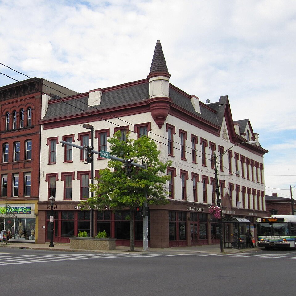 Photograph of Buckhout-Jones Building