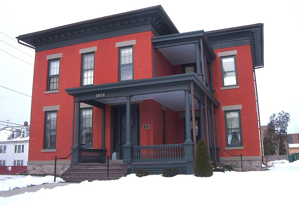 Photograph of Harriet May Mills House