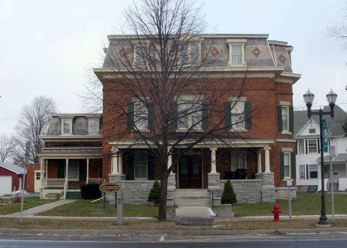 Photograph of Dr. John Quincy Howe House
