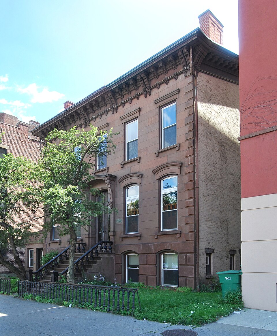 Photograph of Walter Merchant House