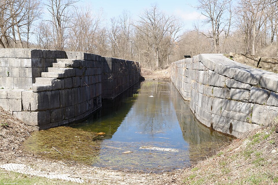 Photograph of Enlarged Double Lock No. 33 Old Erie Canal