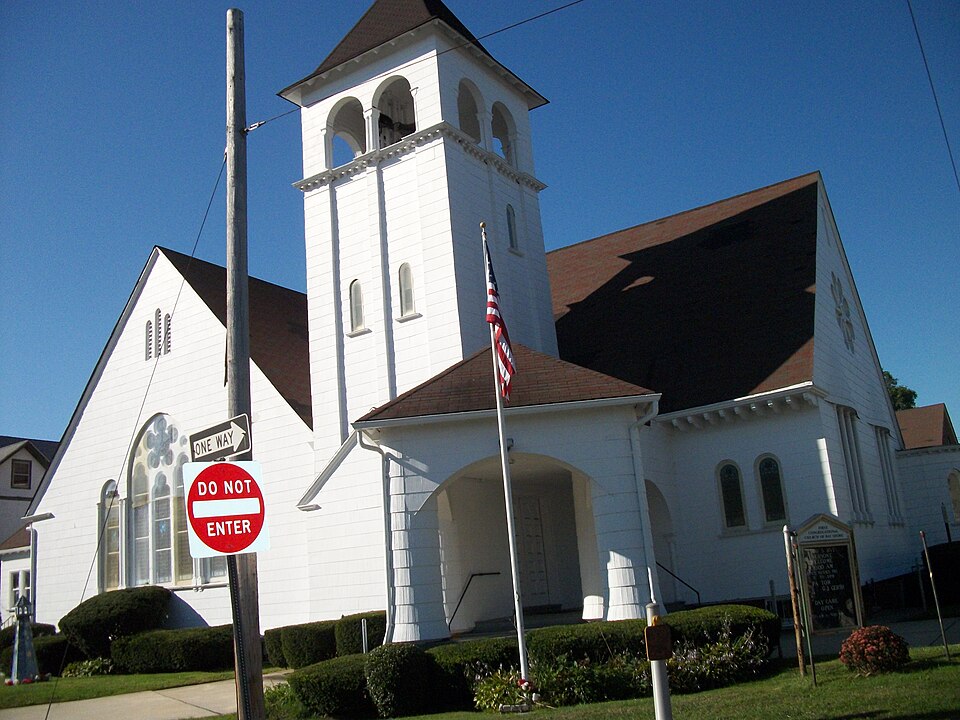 Photograph of First Congregational Church of Bay Shore