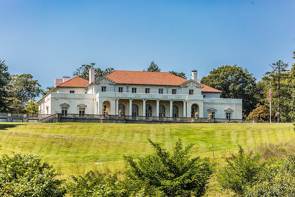 Photograph of Col. Oliver Hazard Payne Estate