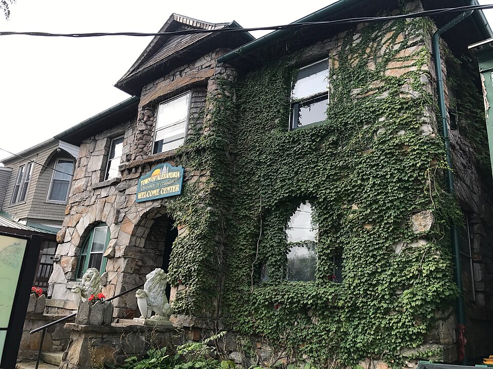 Photograph of Holland Library