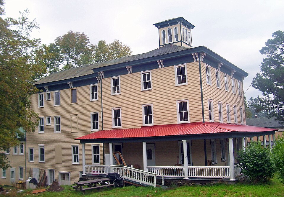 Photograph of Ulster House Hotel