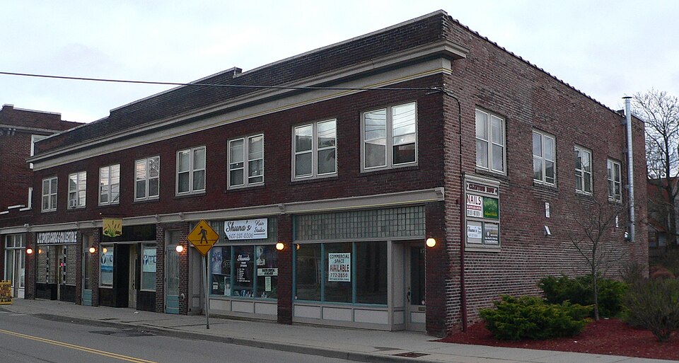 Photograph of Building at 171-177 Clinton Street