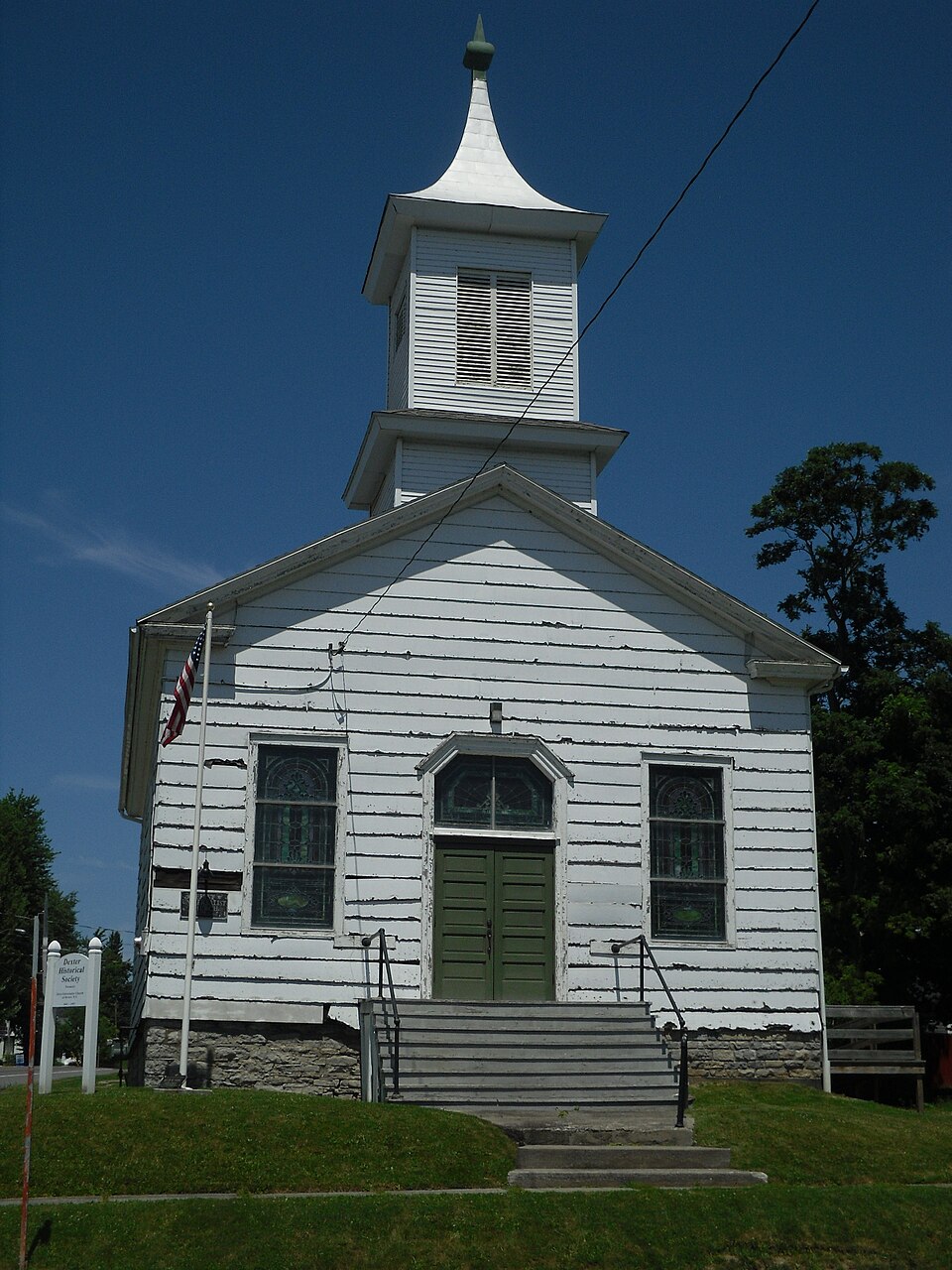 Photograph of Dexter Universalist Church