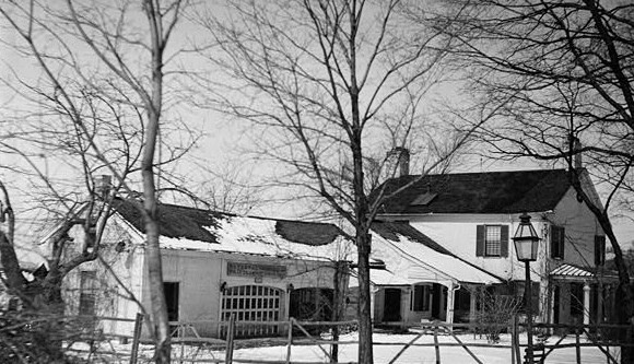 Photograph of Drover's Tavern