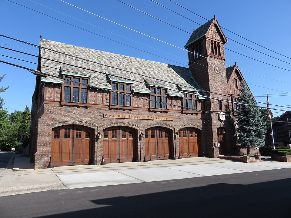 Photograph of Sea Cliff Firehouse