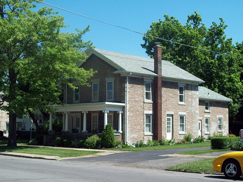 Photograph of Dole House