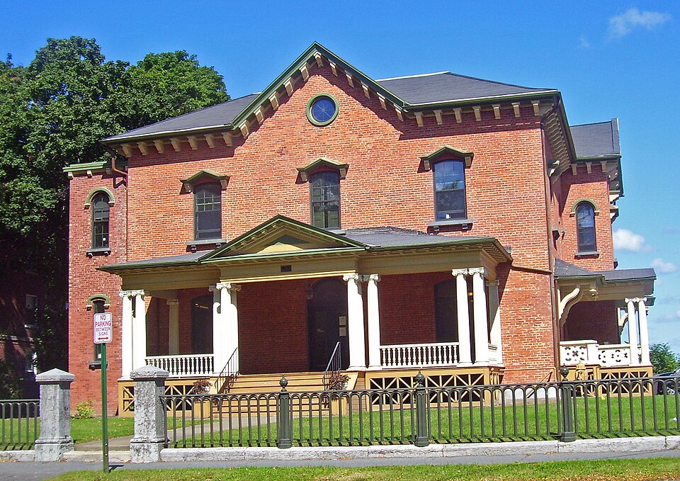 Photograph of James and Mary Forsyth House