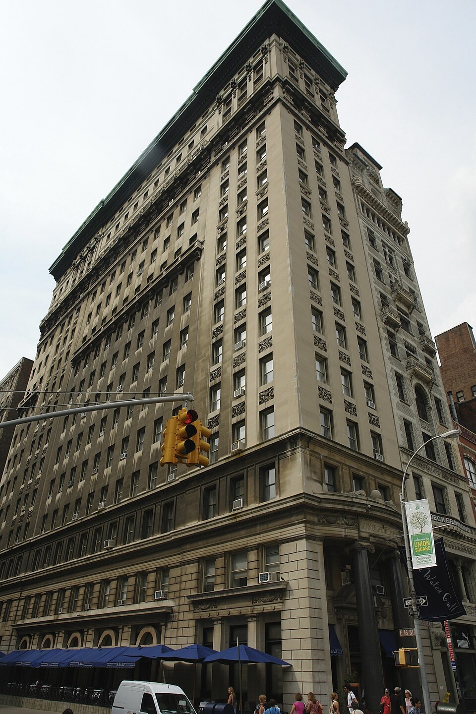 Photograph of Bank of the Metropolis