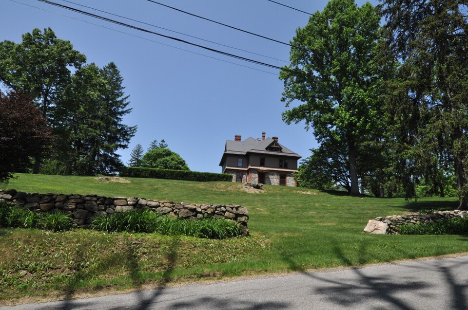 Photograph of Stonecrest