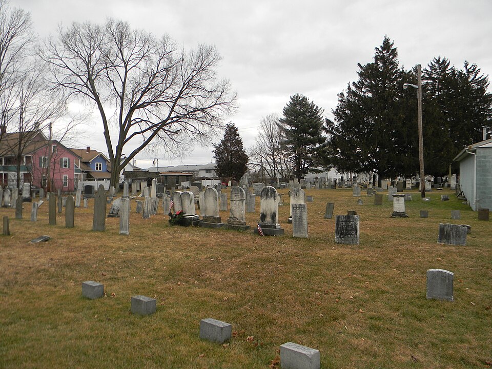Photograph of Riverside Cemetery