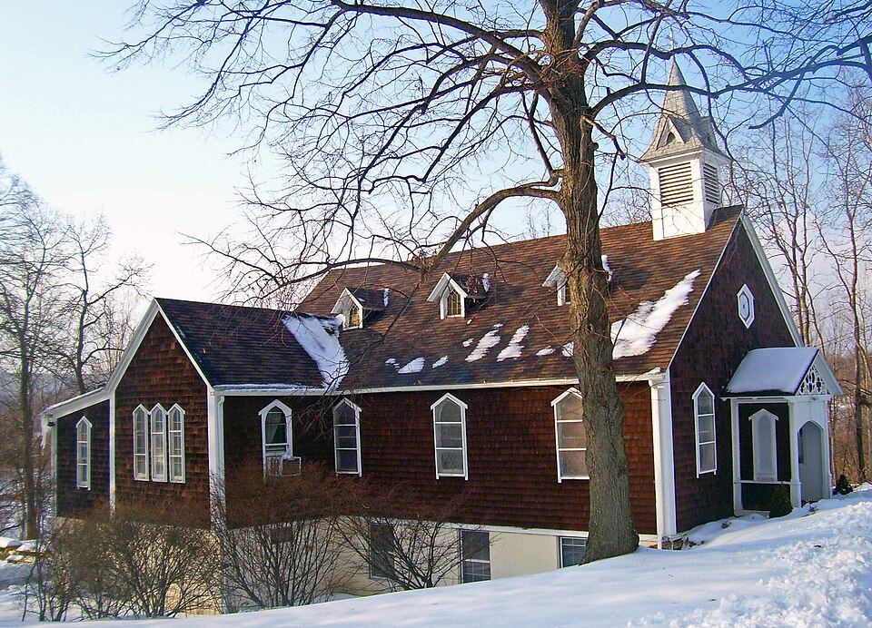 Photograph of Chapel Hill Bible Church