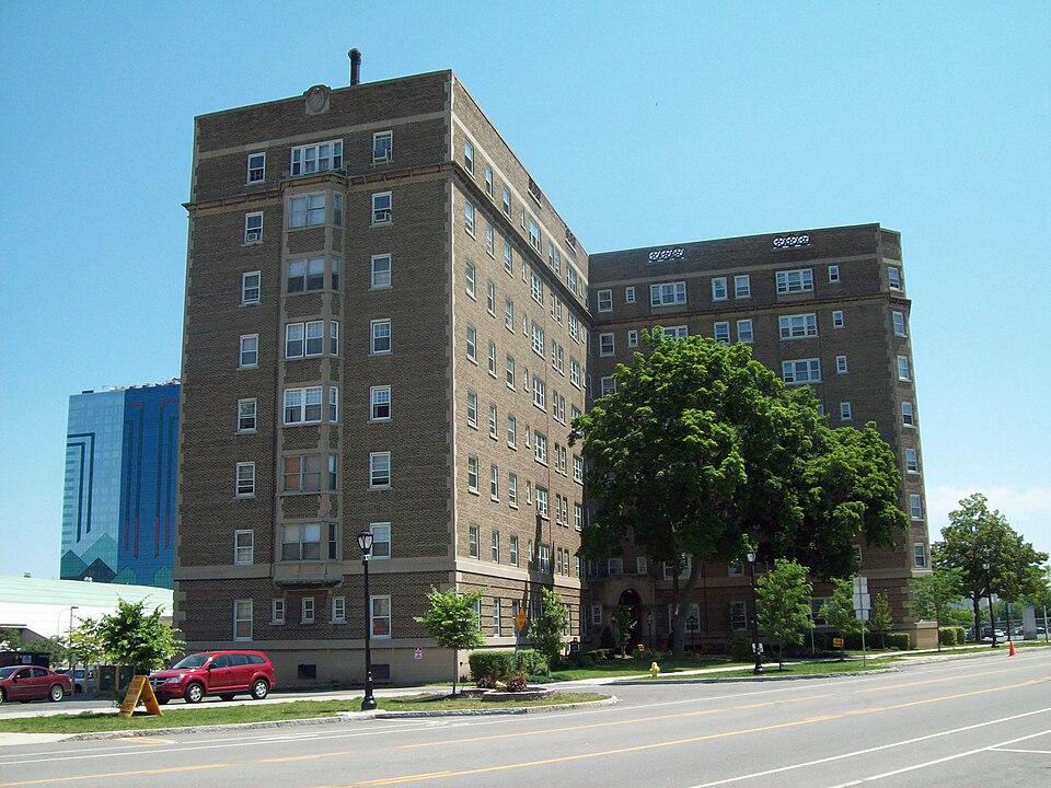 Photograph of Jefferson Apartment Building