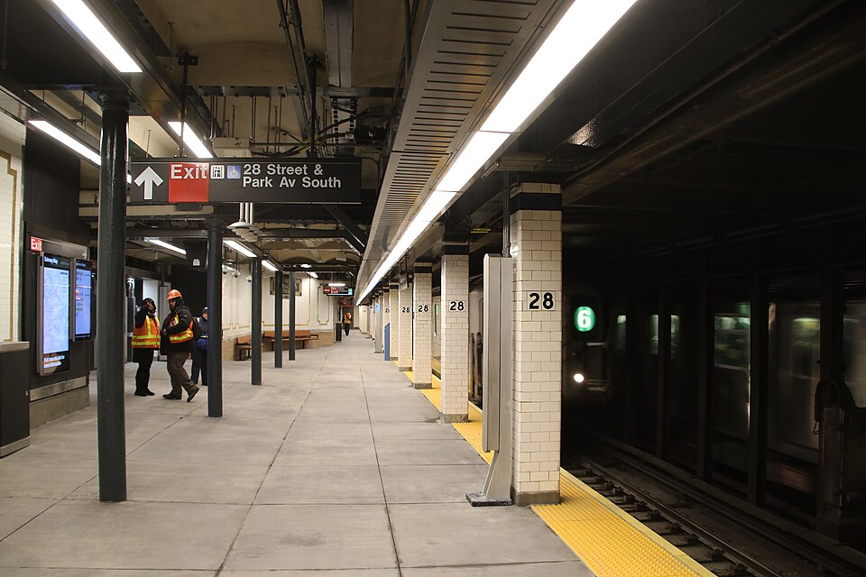 Photograph of 28th Street