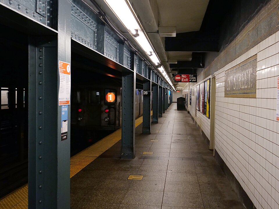 Photograph of 28th Street station