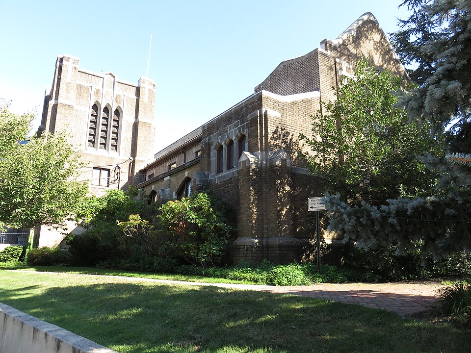 Photograph of Sea Cliff Village Hall, Library and Museum Complex