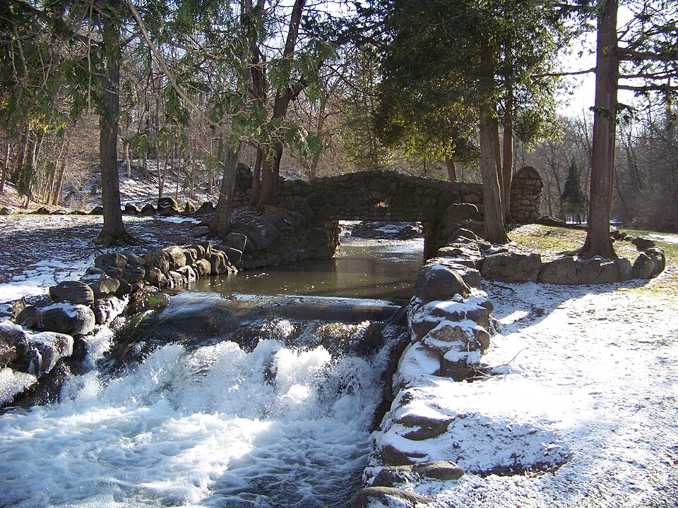 Photograph of Elmwood Park