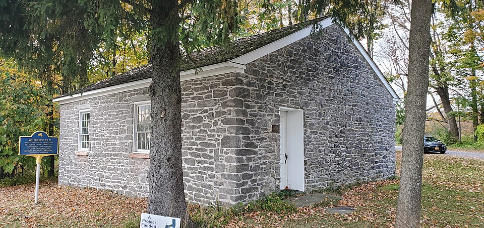Photograph of Wethersfield Stone Schoolhouse