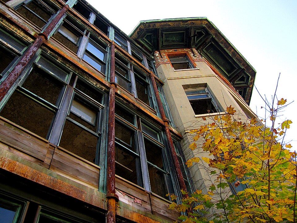 Photograph of Seaview Hospital