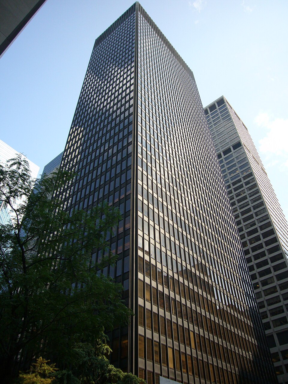 Photograph of Seagram Building
