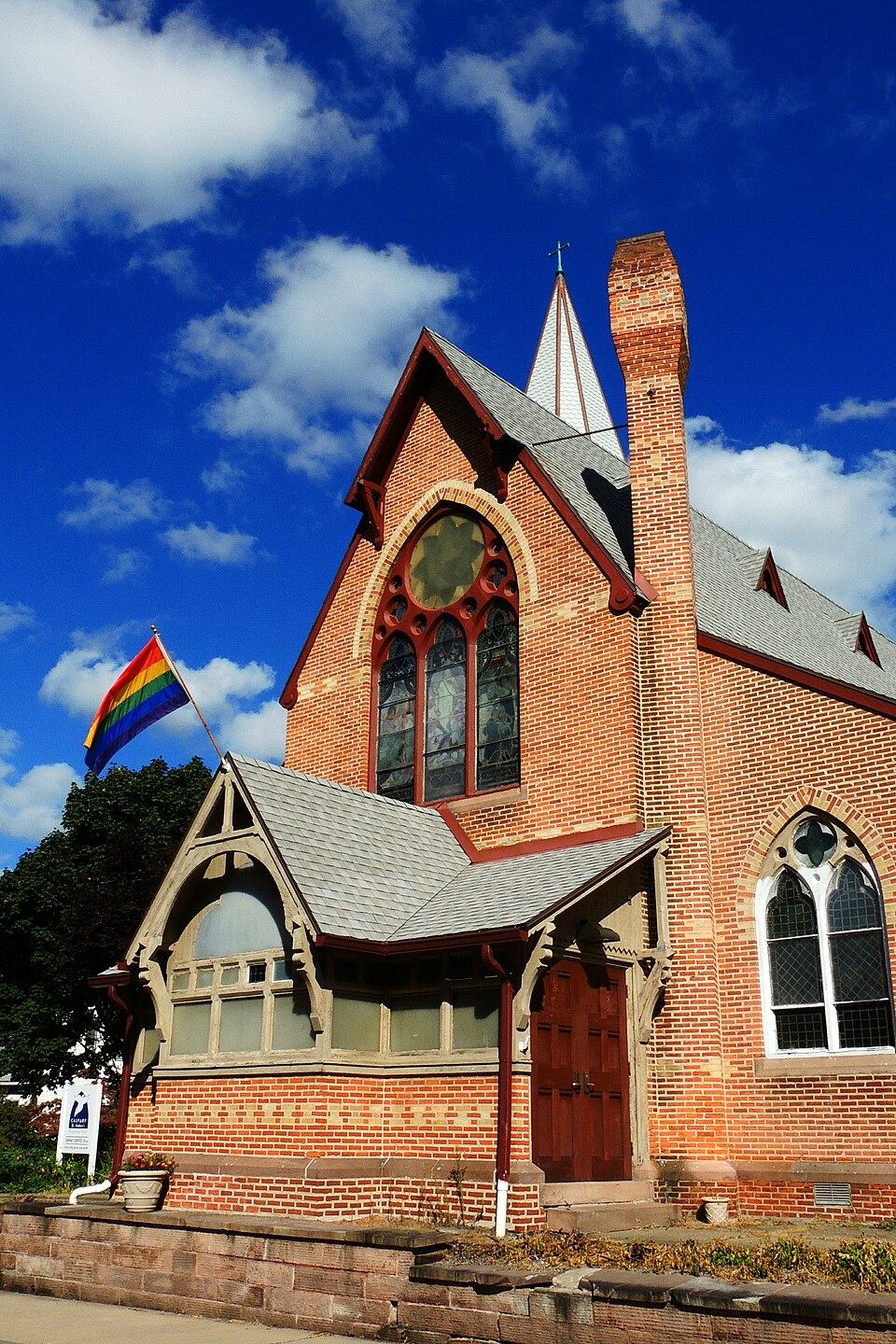 Photograph of Saint Andrew's Episcopal Church